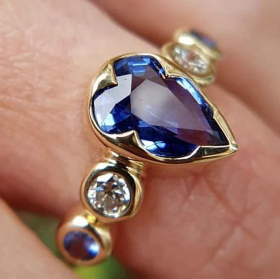 Vintage Blue Water Drop Glass Ring