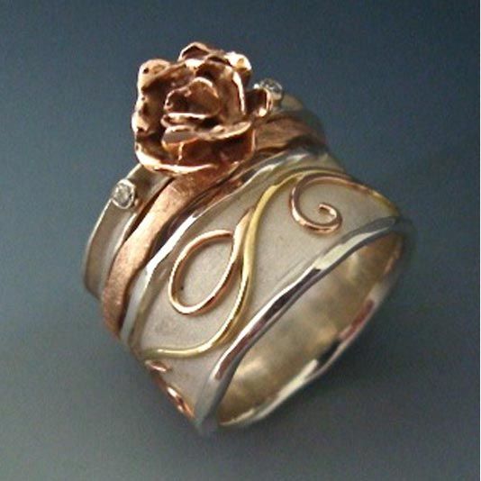 Vintage Rose Flower Gold Band Ring