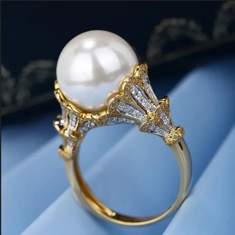 Vintage Bright Pearl Gold Ring