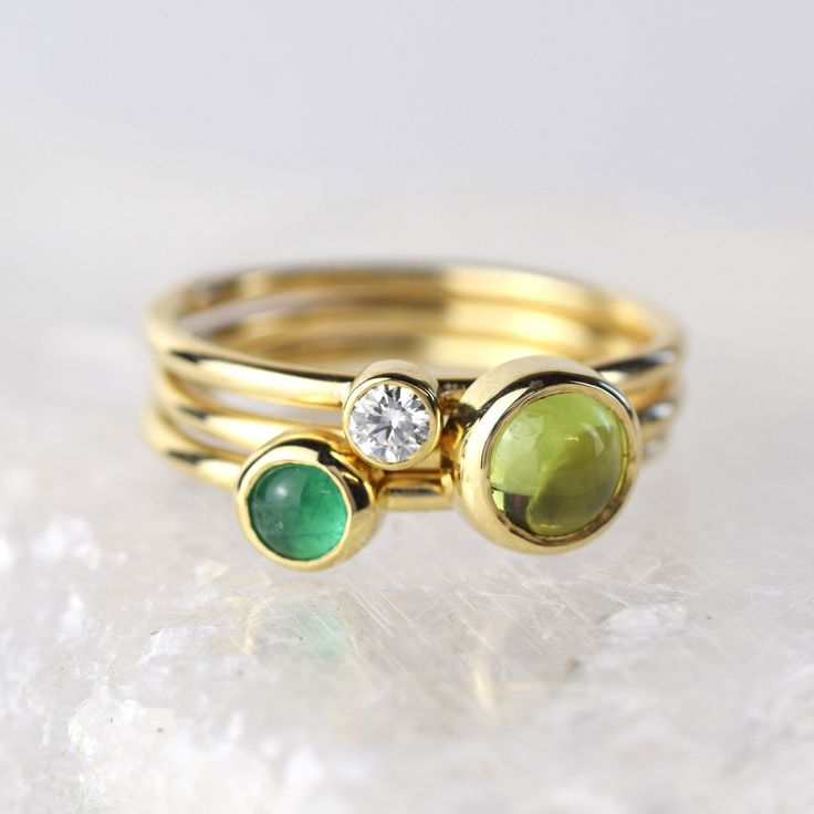 Vintage Bright Green Crystal Golden Layered Ring