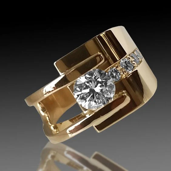 Vintage Golden Irregular Zirconia Ring