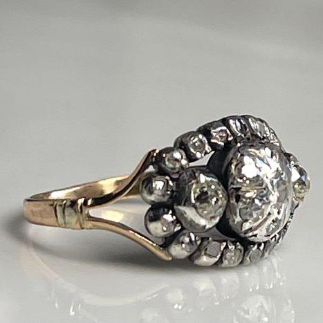 Vintage Crystaline Luxury Ring