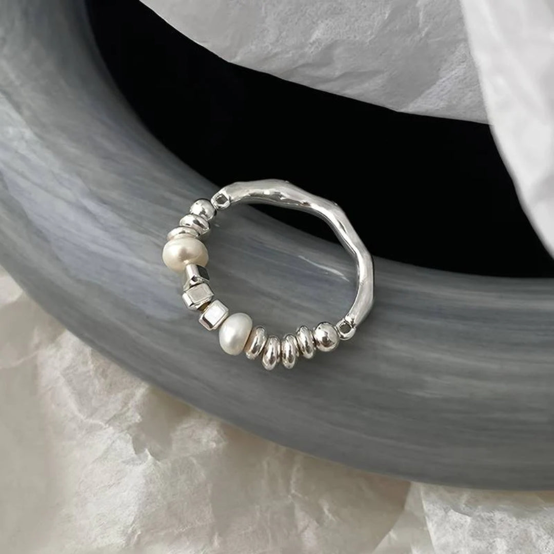 Vintage Silver Pearl Ring