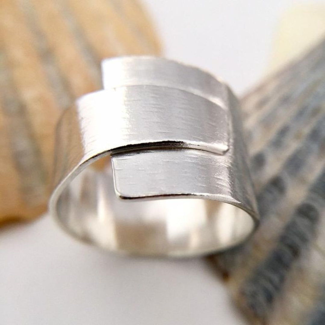 Vintage Overlap Silver Ring