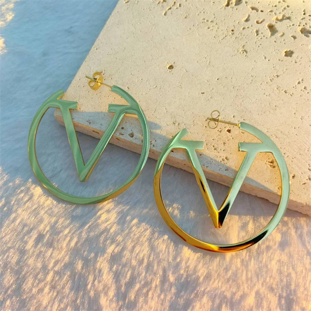 Punk V Earrings in Gold