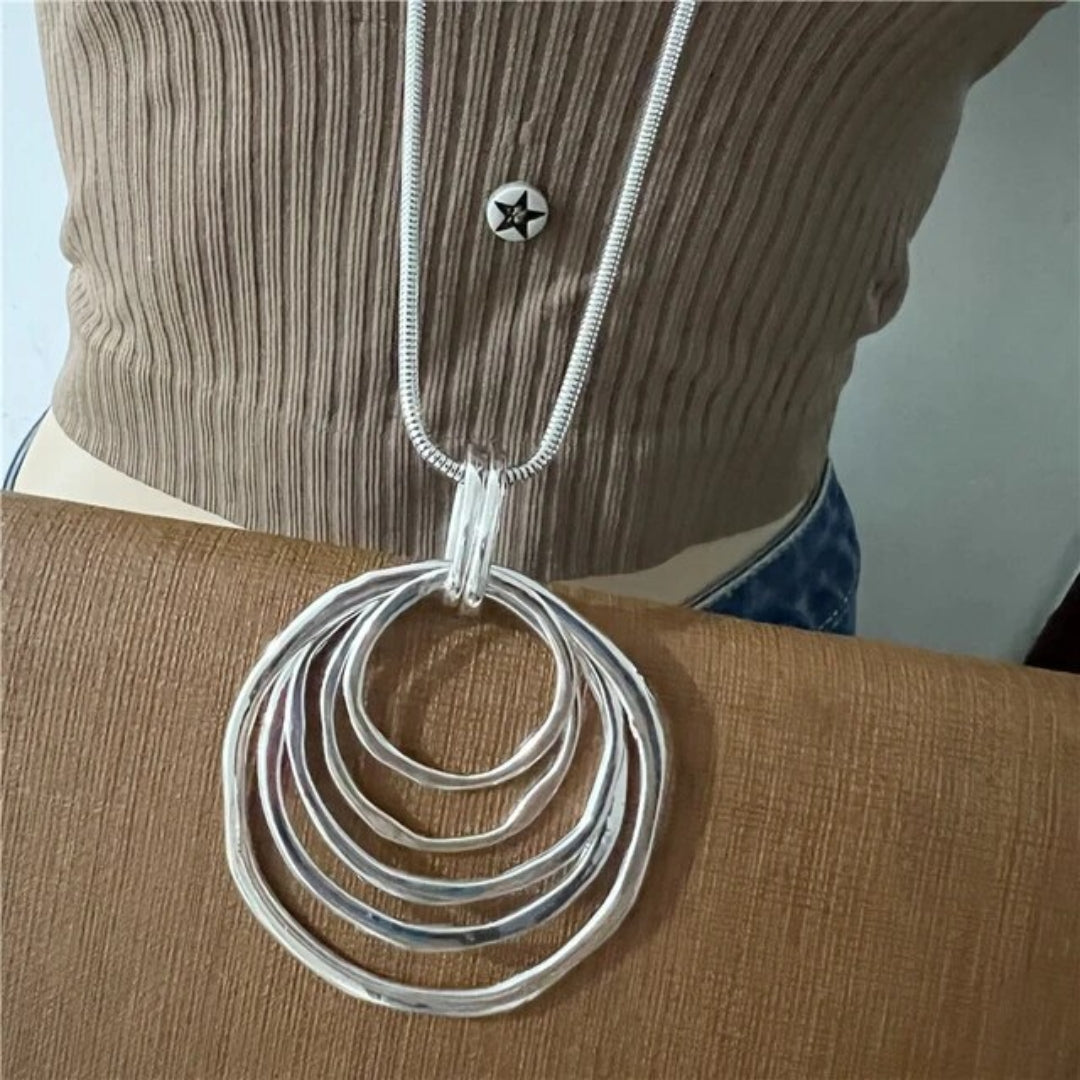 Vintage Rounded Maze Silver Necklace