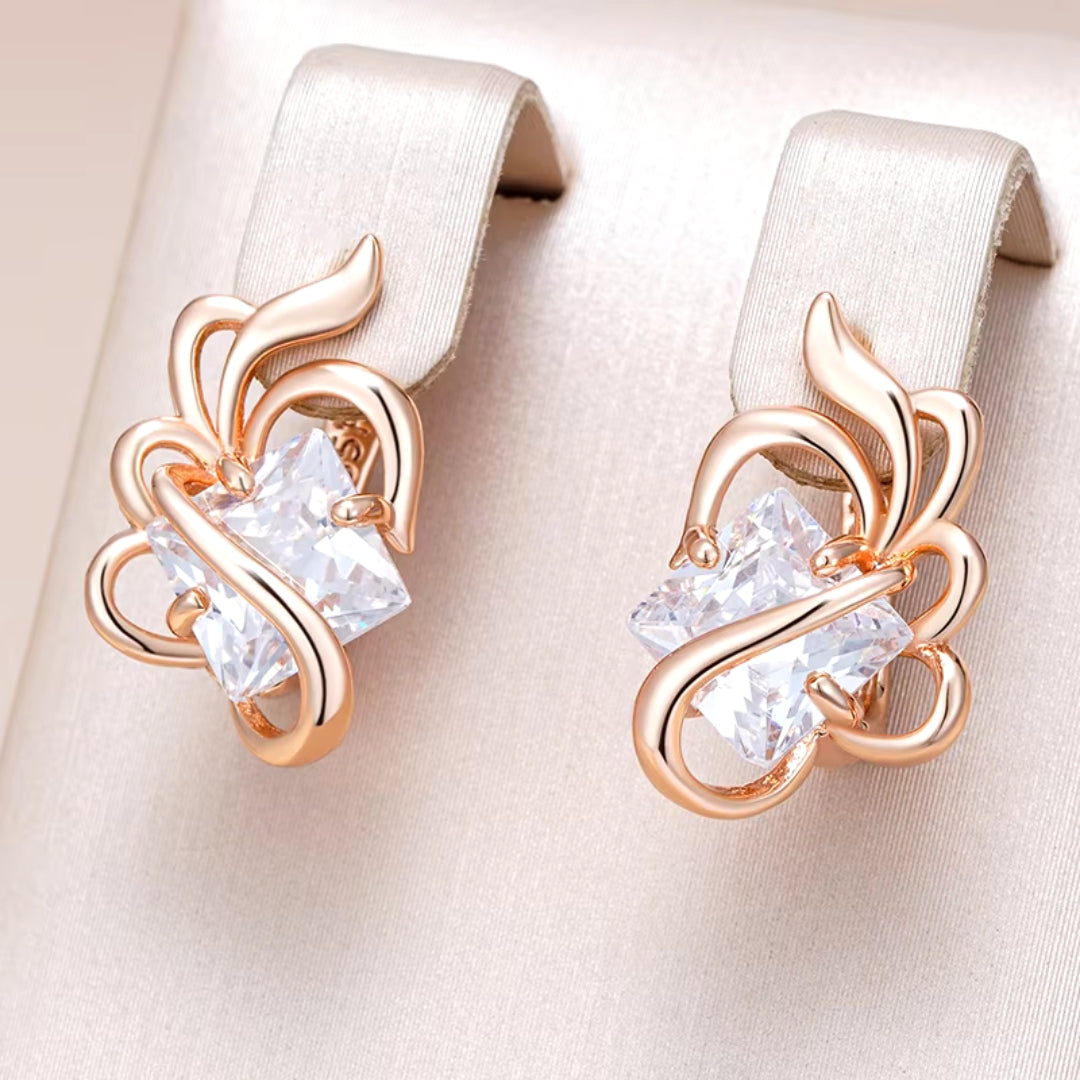 Elegant White Floral Glass Gold Earrings