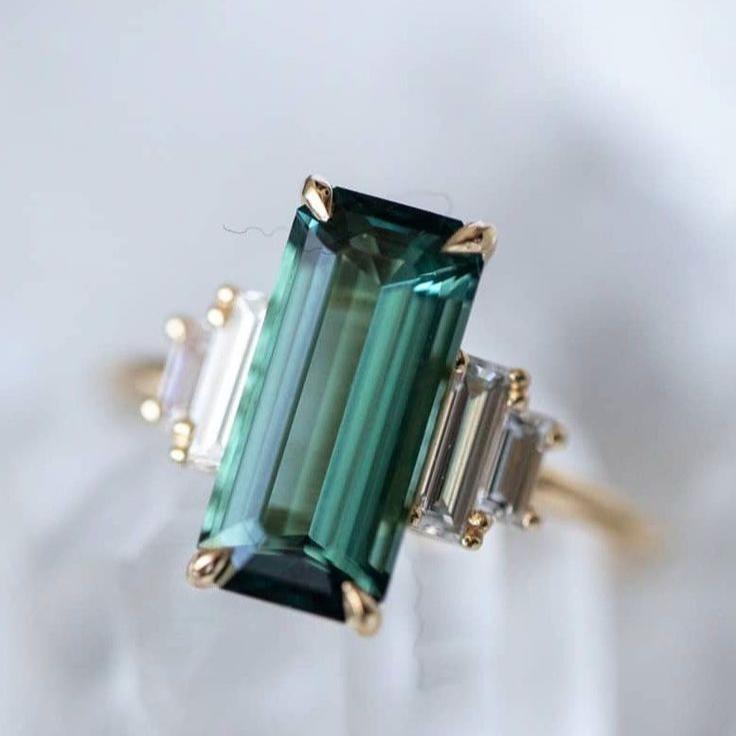 Vintage Rectangular Glass Ring