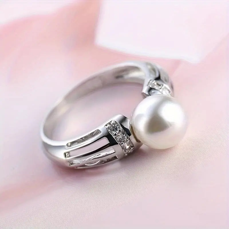 Vintage Silver & Pearl Ring