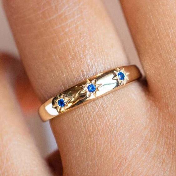 Vintage Blue Starlight Gold Ring