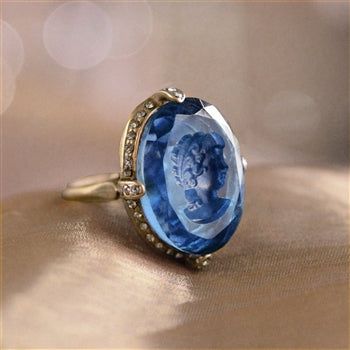 Vintage Faceted Oval Intaglio Cameo Ring