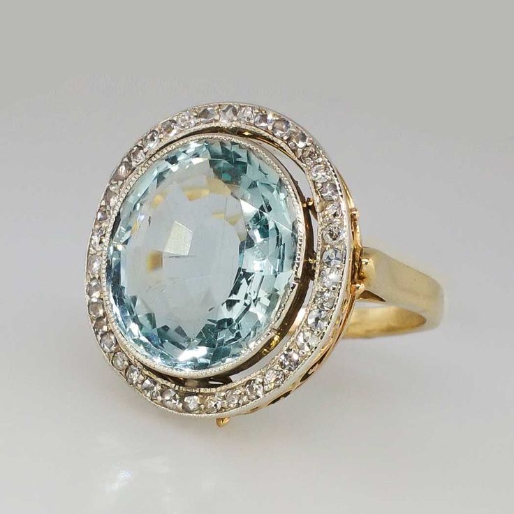 Vintage Rounded Blue Glass Gold Ring