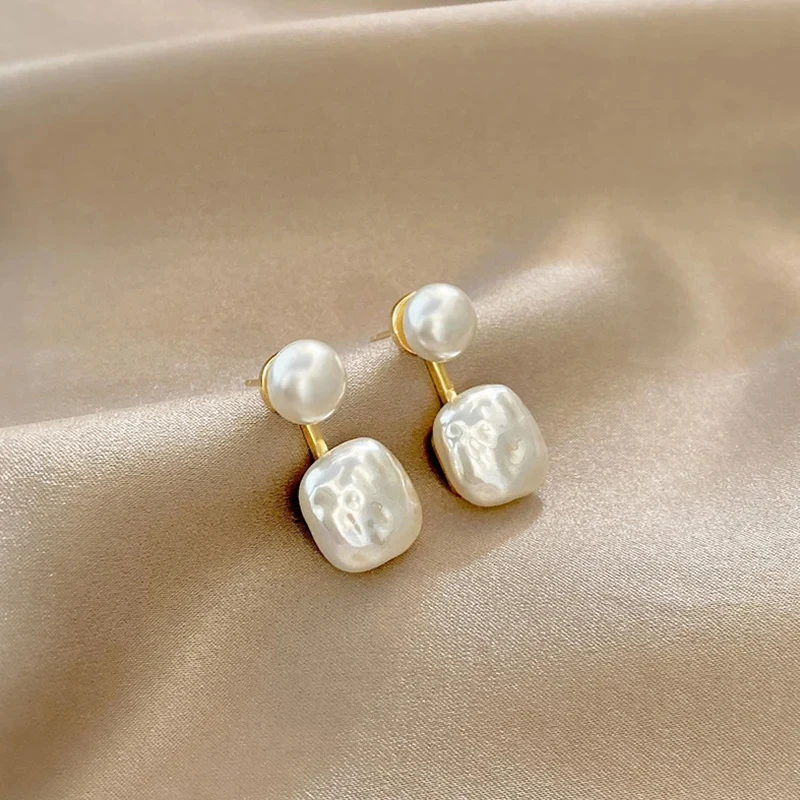 Elegant Barroque Pearl Earrings