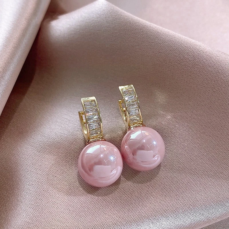 Elegant Pink Pearl Zirconia Earrings