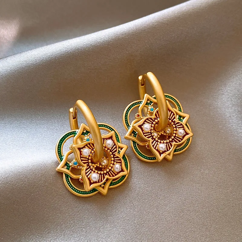 Elegant Gold Ethnic Earrings