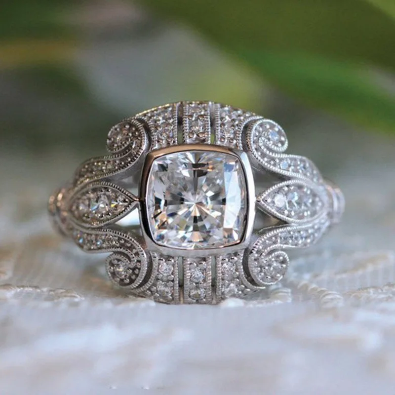 Vintage Modern Bright Silver Ring