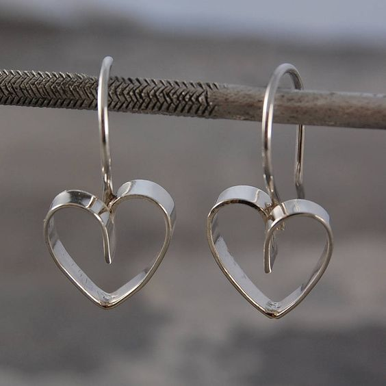 Vintage Silver Hollow Heart Earrings