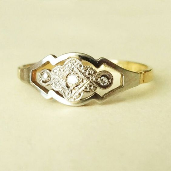 Vintage Hollow Bright Ring