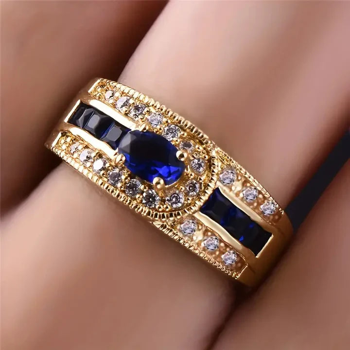 Vintage Blue Gold Bright Ring