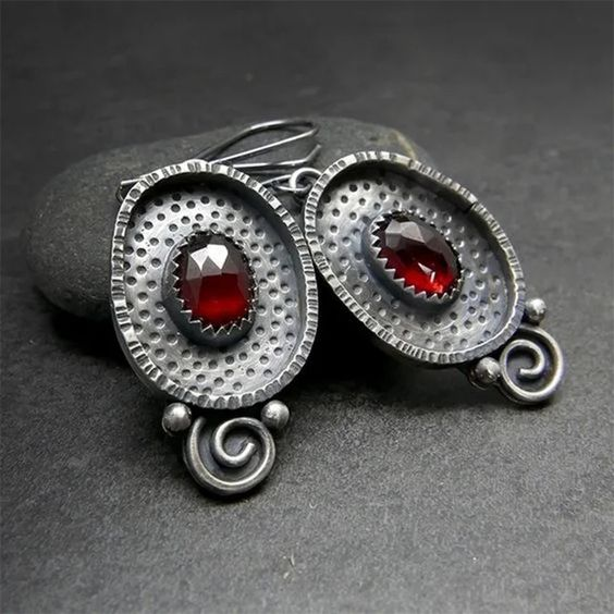 Vintage Rounded Red Crystal Silver Earrings