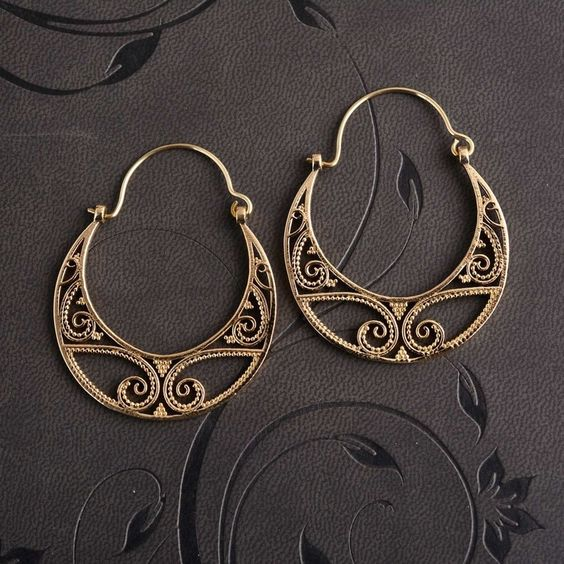 Vintage Golden Crest Hoop Earrings