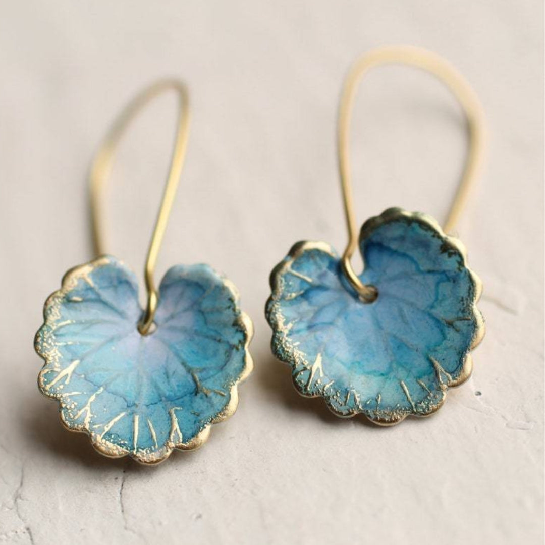 Clover Earrings in Gold