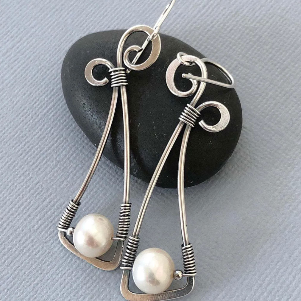 Vintage Dangling Silver Pearl Earrings