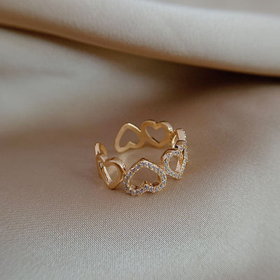 Luxury Pearl Ring in Gold