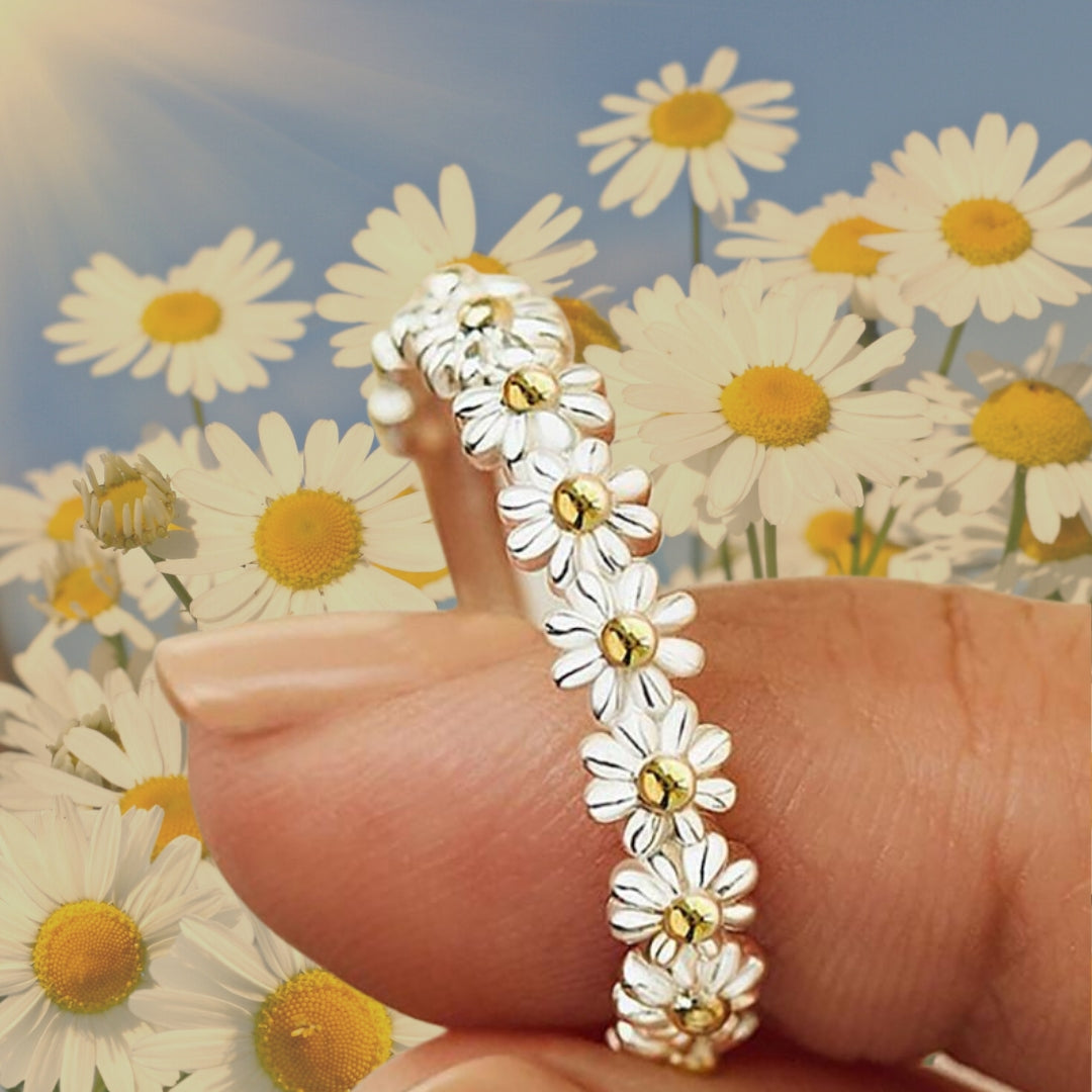 Adjustable Silver and Hand Painted Enamel Daisy Ring