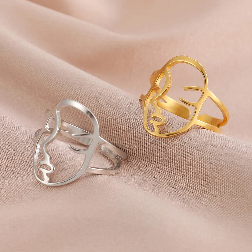 Silhouette Ring in Gold and Silver