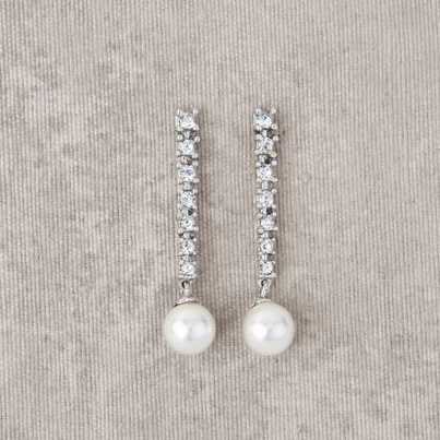 Elegant Silver Zirconia Pearl Earrings