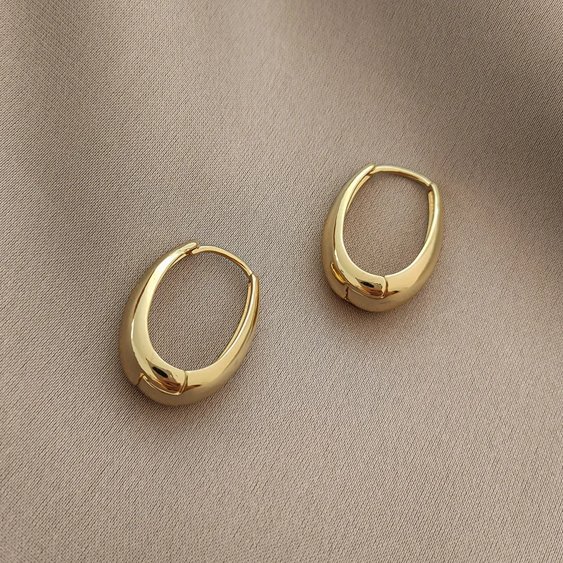 Elegant Golden Earrings