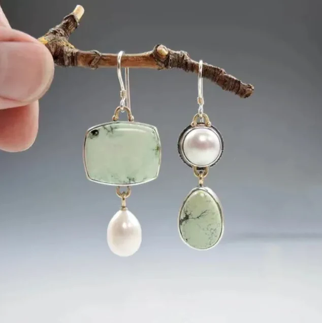 Vintage Natural Pearl Stone Earrings