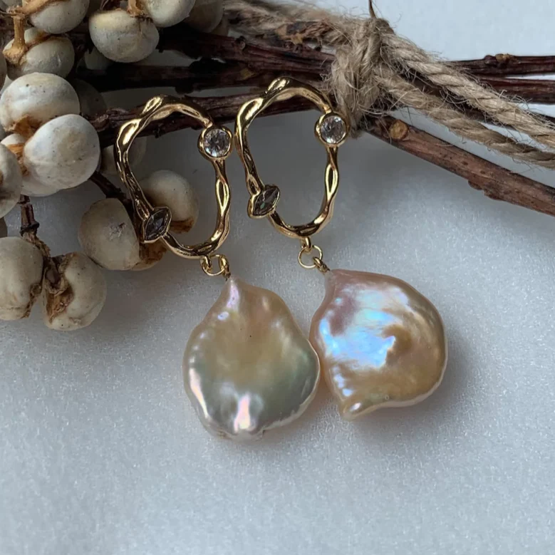 Vintage Barroque Natural Pearl Earrings