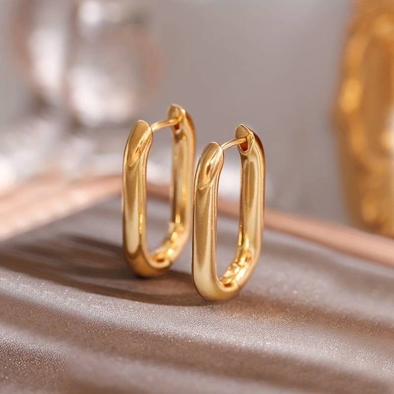 Elegant Golden Earrings