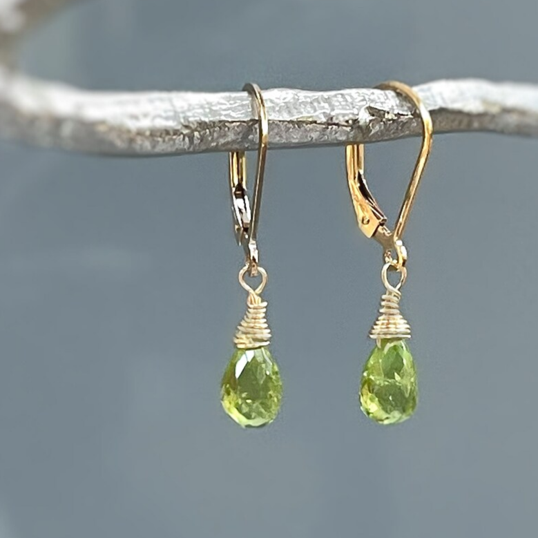 Vintage Green Dangling Drop Earrings